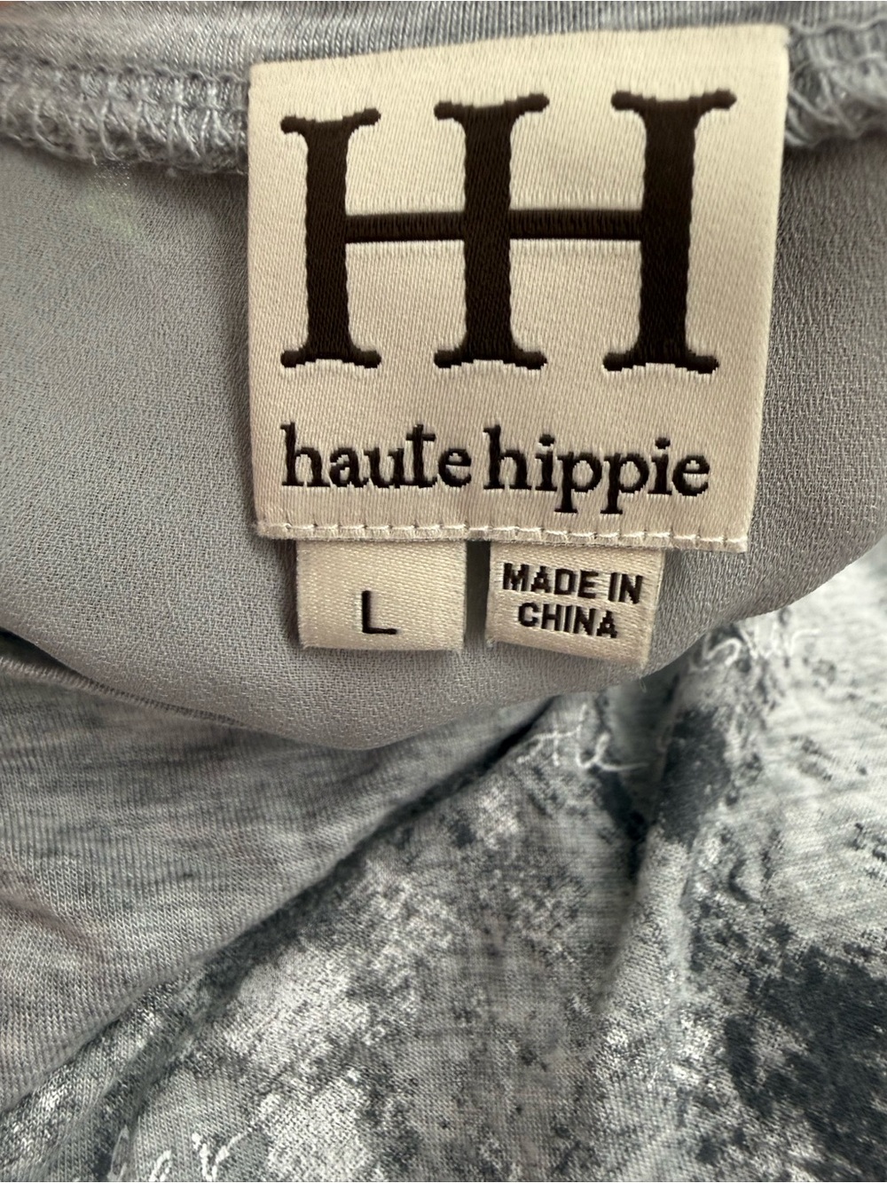 Haute Hippie Gray Mixed Media Model Chandelier Graphic Tank Top Sz L - Picture 3 of 5